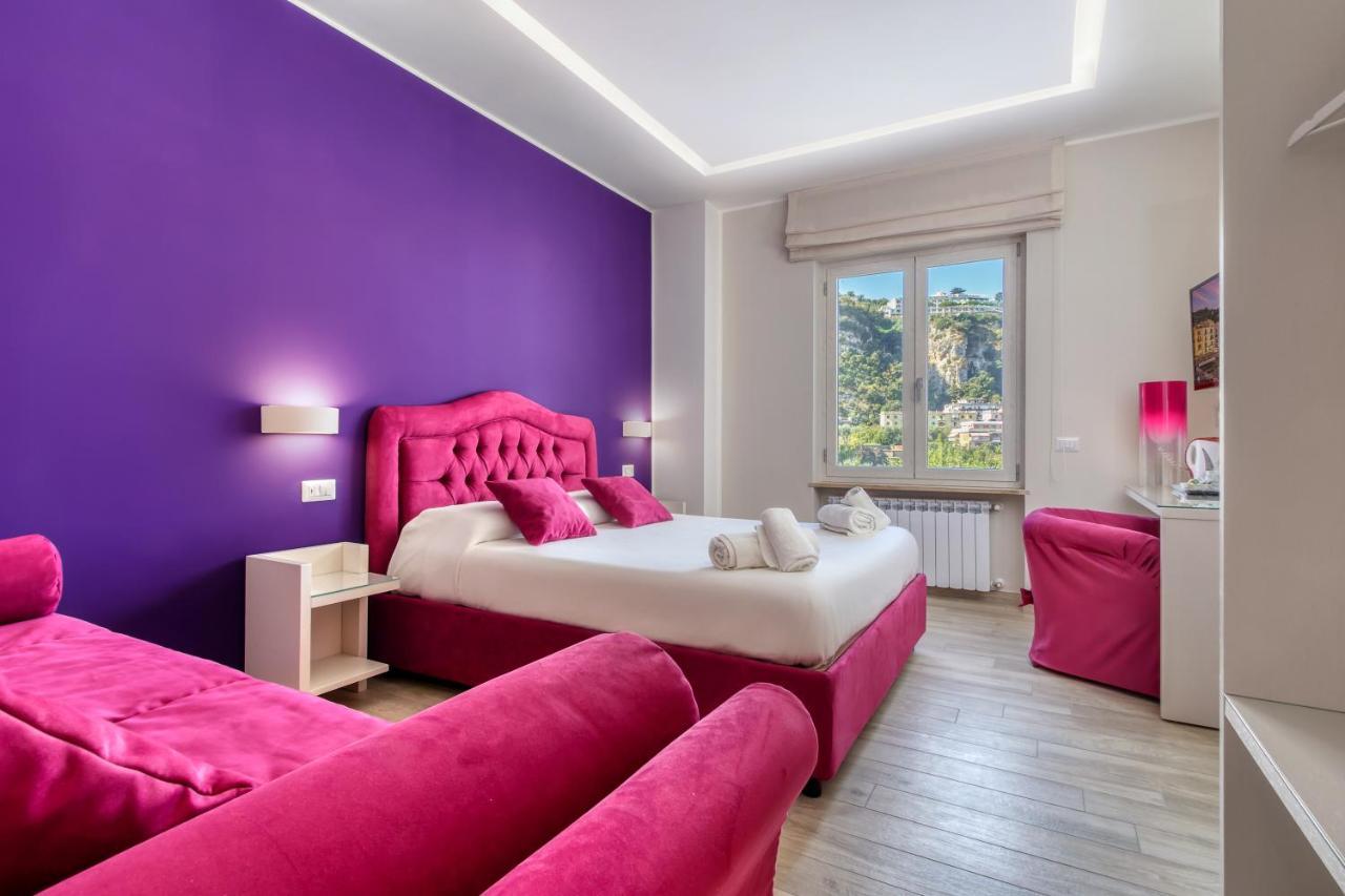 Tiffany Suites Соренто Екстериор снимка